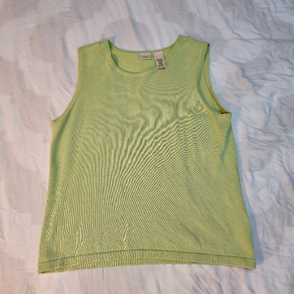 LL Bean Womens Medium Tank Top Base Pullover Vintage Summer Cotton Vibrant Green